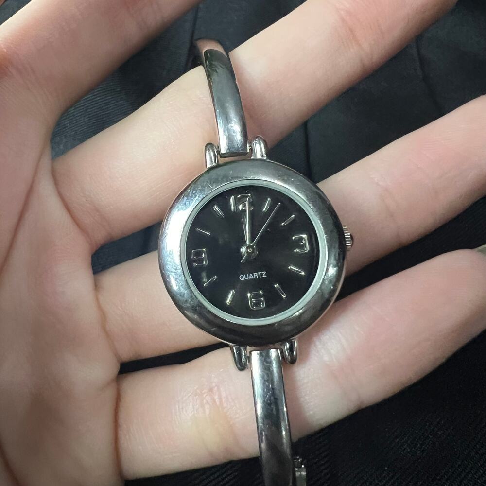 Silver Tone Old Money Aesthetic Watch - Picture 3 of 7
